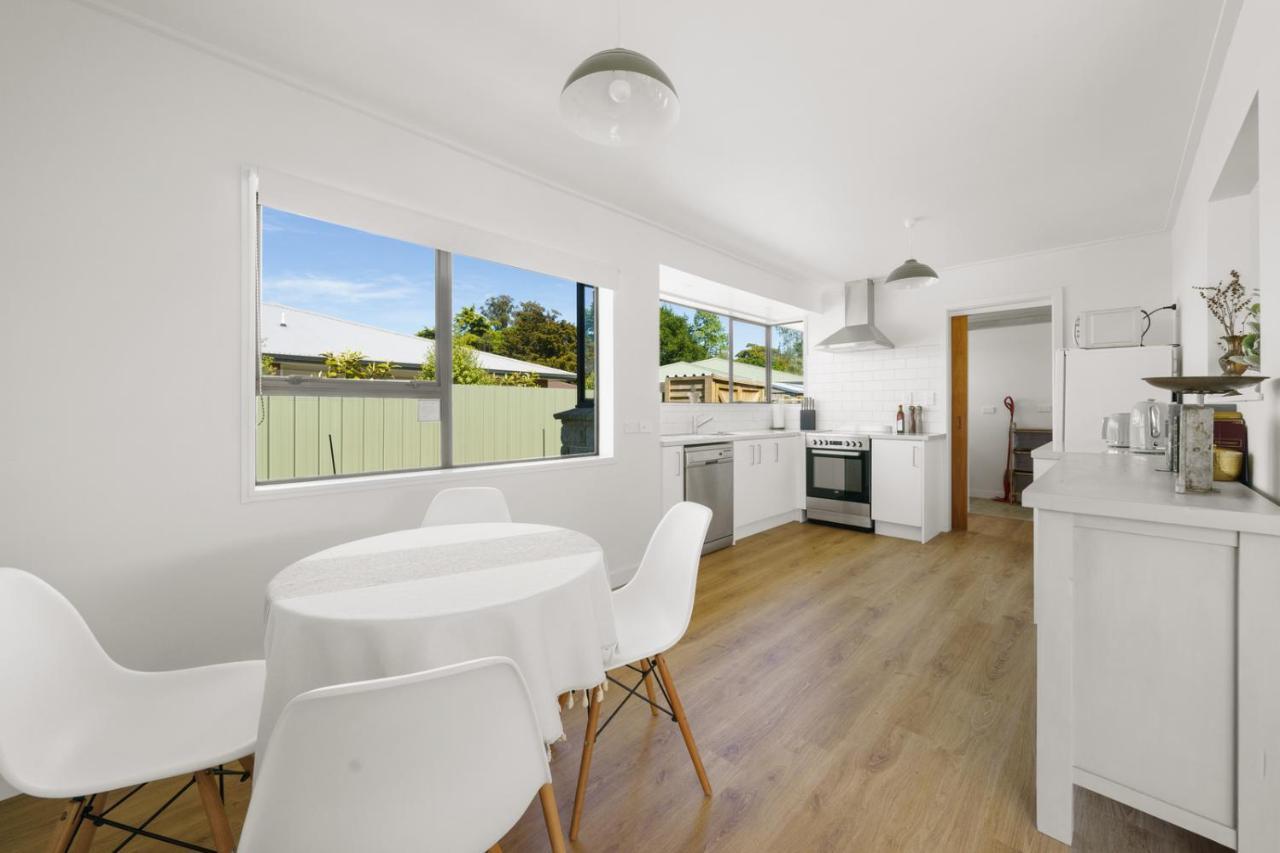 Greytown Getaway - Greytown Holiday Home Exterior photo